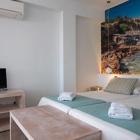Apartamentos Pou Des Pujols Bagian luar foto