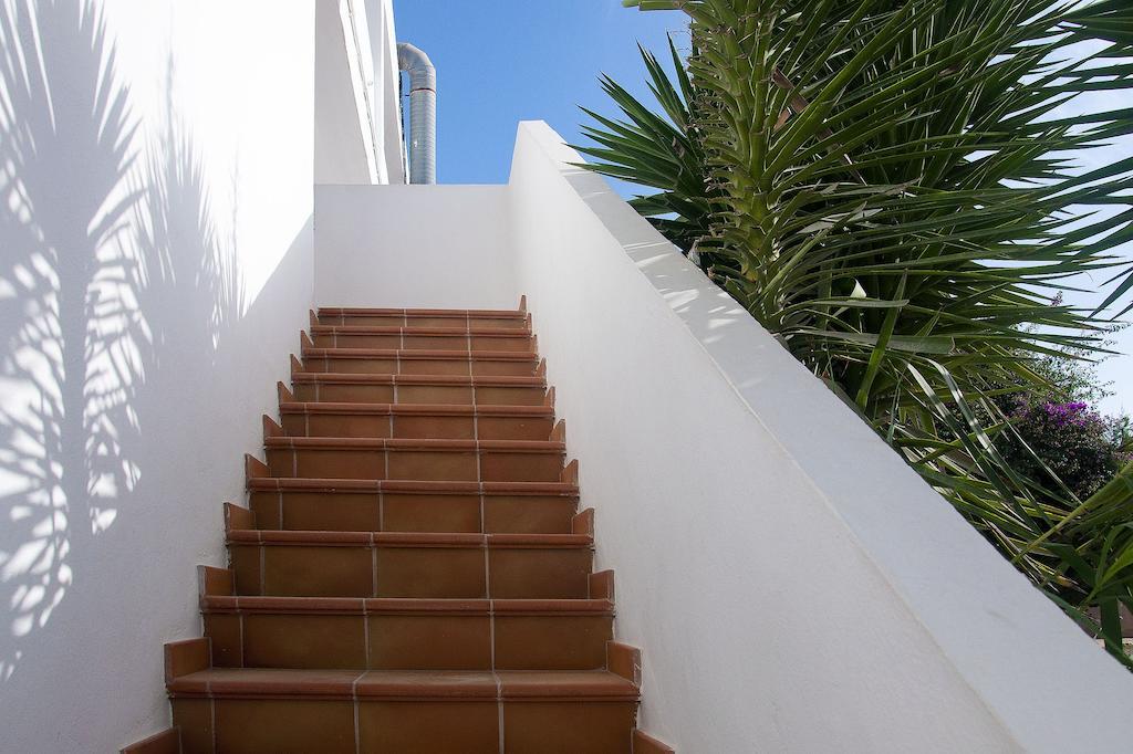 Apartamentos Pou Des Pujols Bagian luar foto