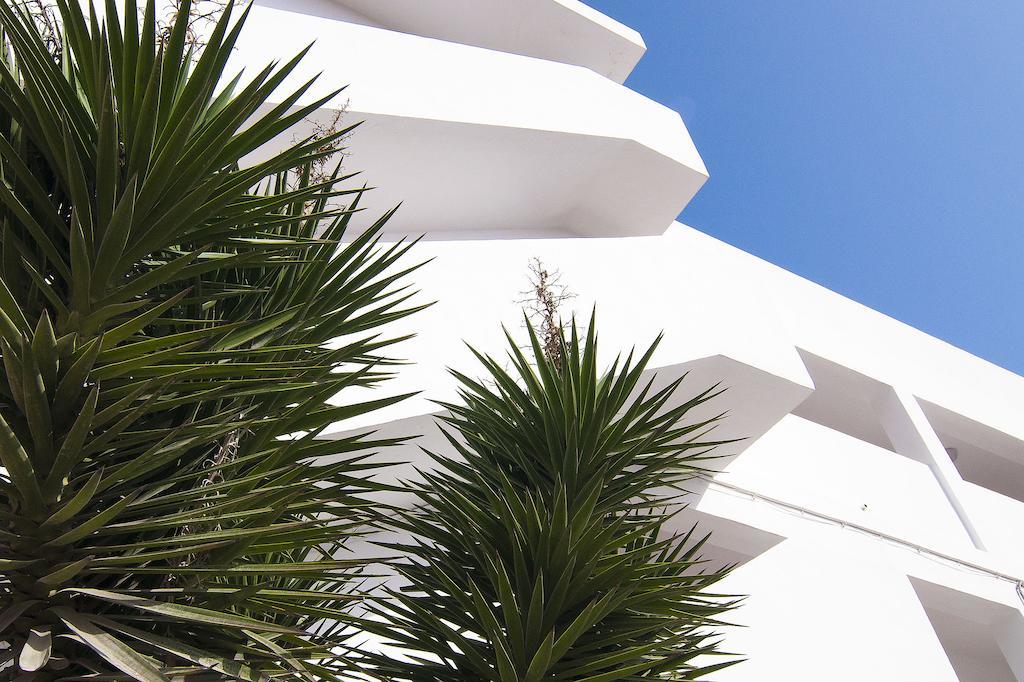 Apartamentos Pou Des Pujols Bagian luar foto