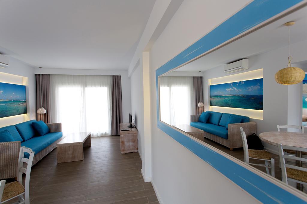 Apartamentos Pou Des Pujols Bagian luar foto