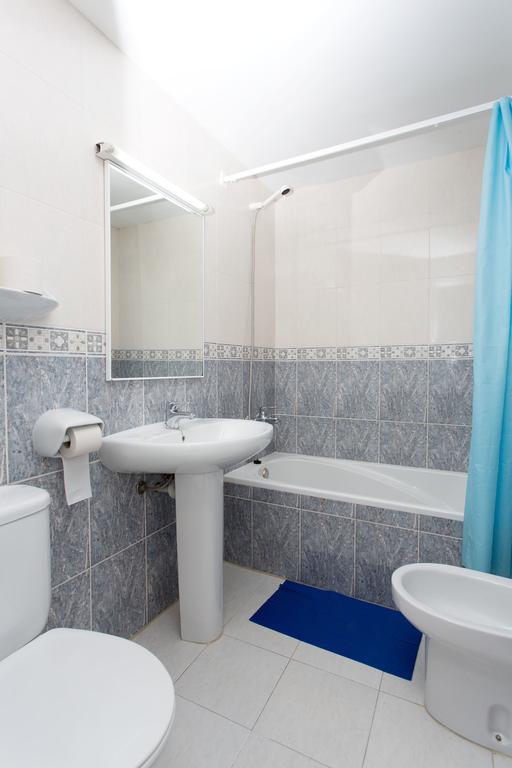 Apartamentos Pou Des Pujols Bagian luar foto