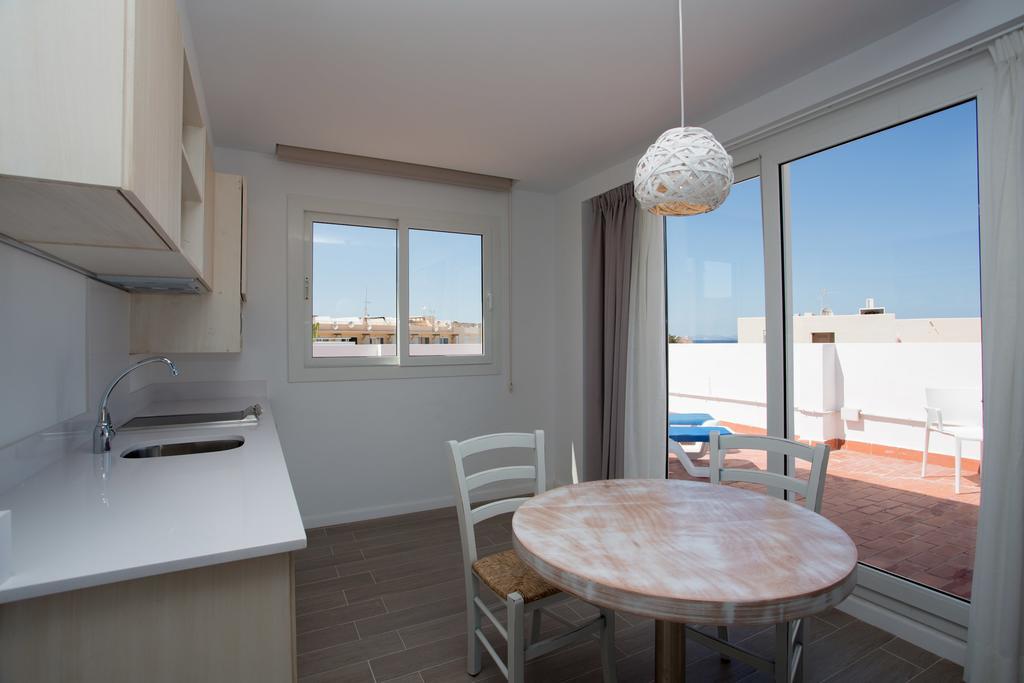 Apartamentos Pou Des Pujols Bagian luar foto
